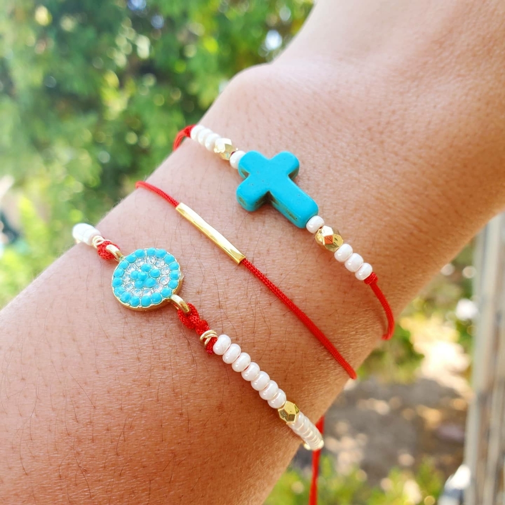 Pulseras Hilos rojos (Red Threads Bracelet)